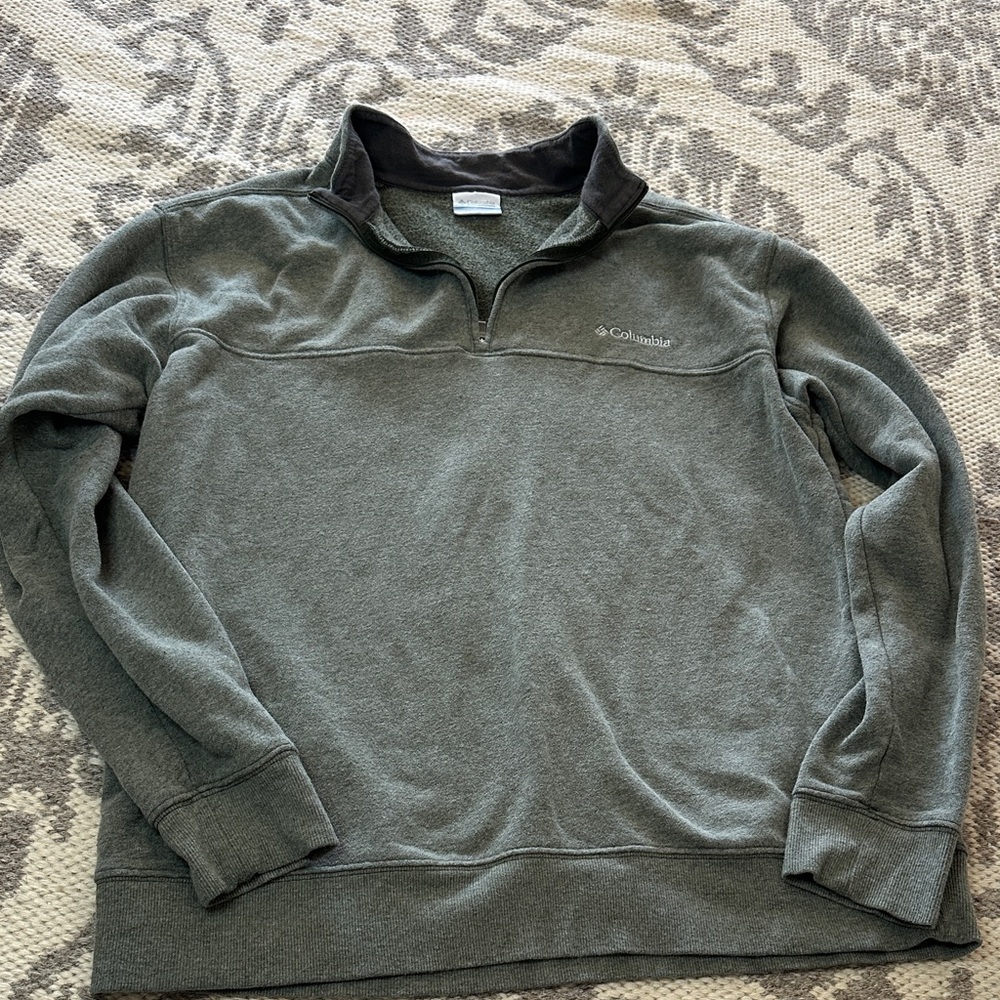 Columbia Men's Olive Zip-Up Sweater